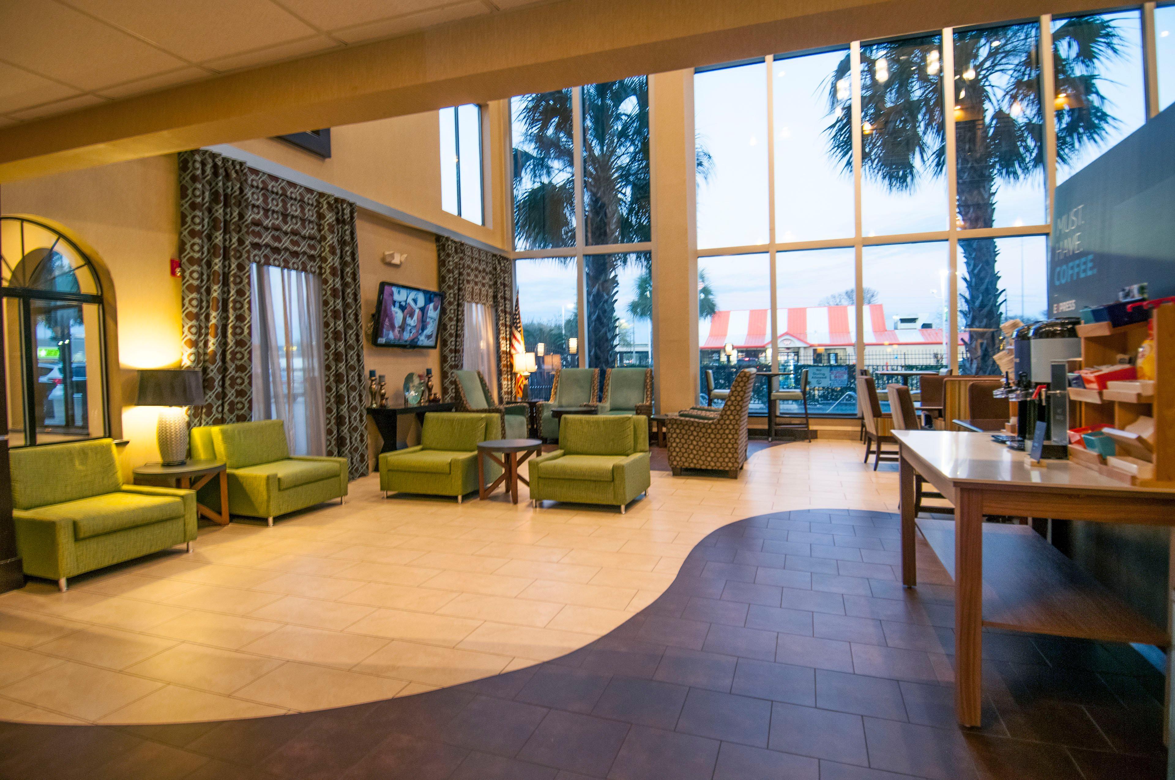 Holiday Inn Express Hotel & Suites Houston North Intercontinental By Ihg Dış mekan fotoğraf